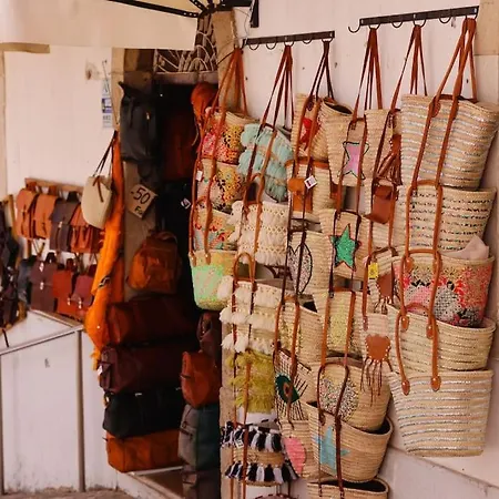 Old Fisherman's Corner 5 - Centro Old Town Апартаменты *